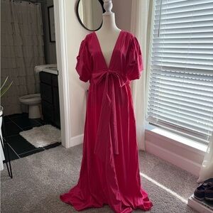 Elegant Pink Maxi Dress